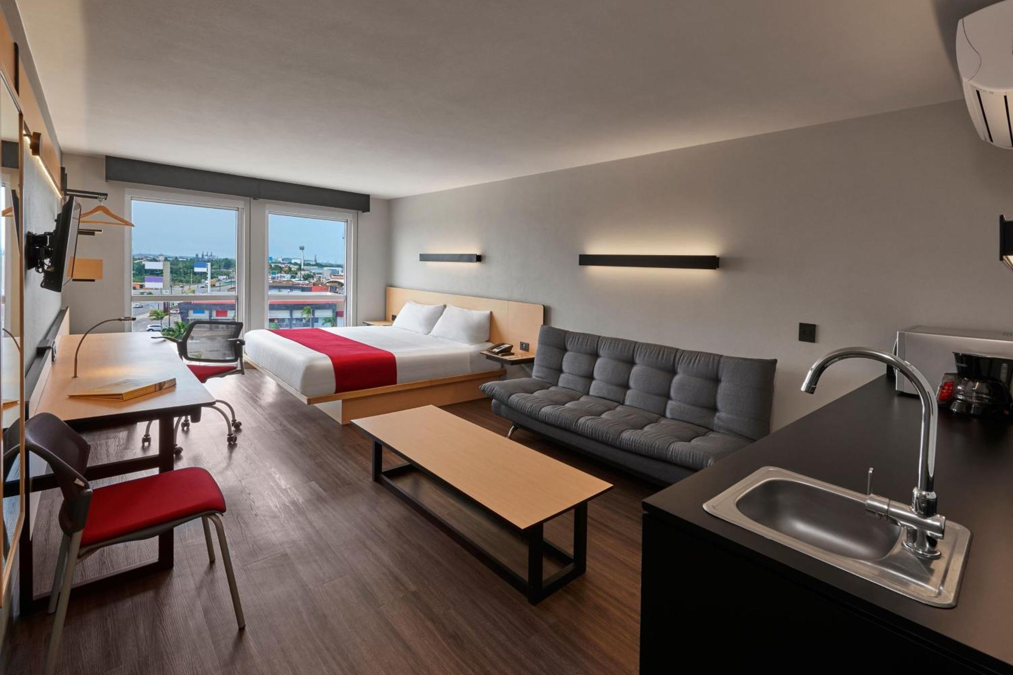 City Express By Marriott Chihuahua Extérieur photo