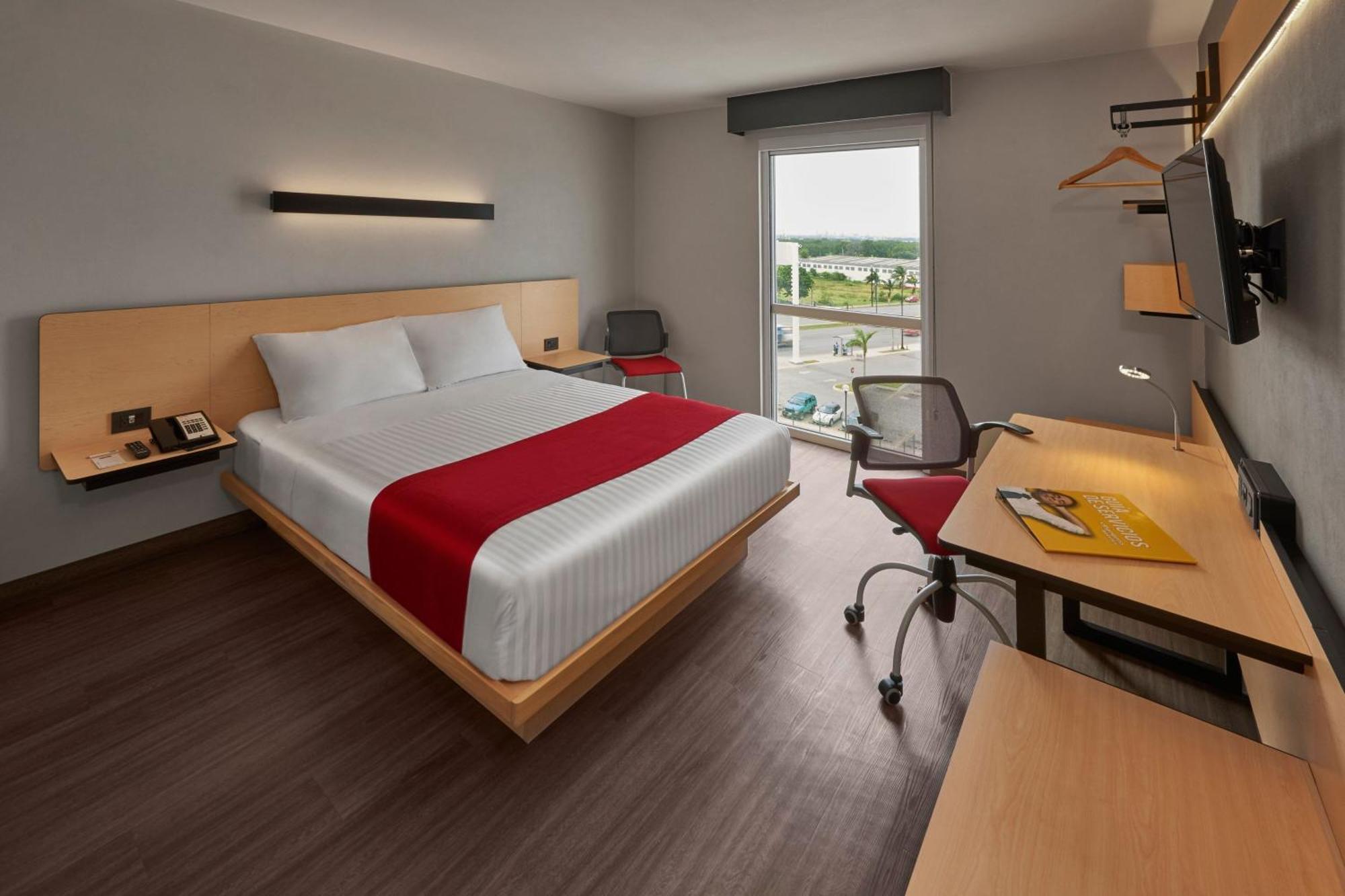 City Express By Marriott Chihuahua Extérieur photo