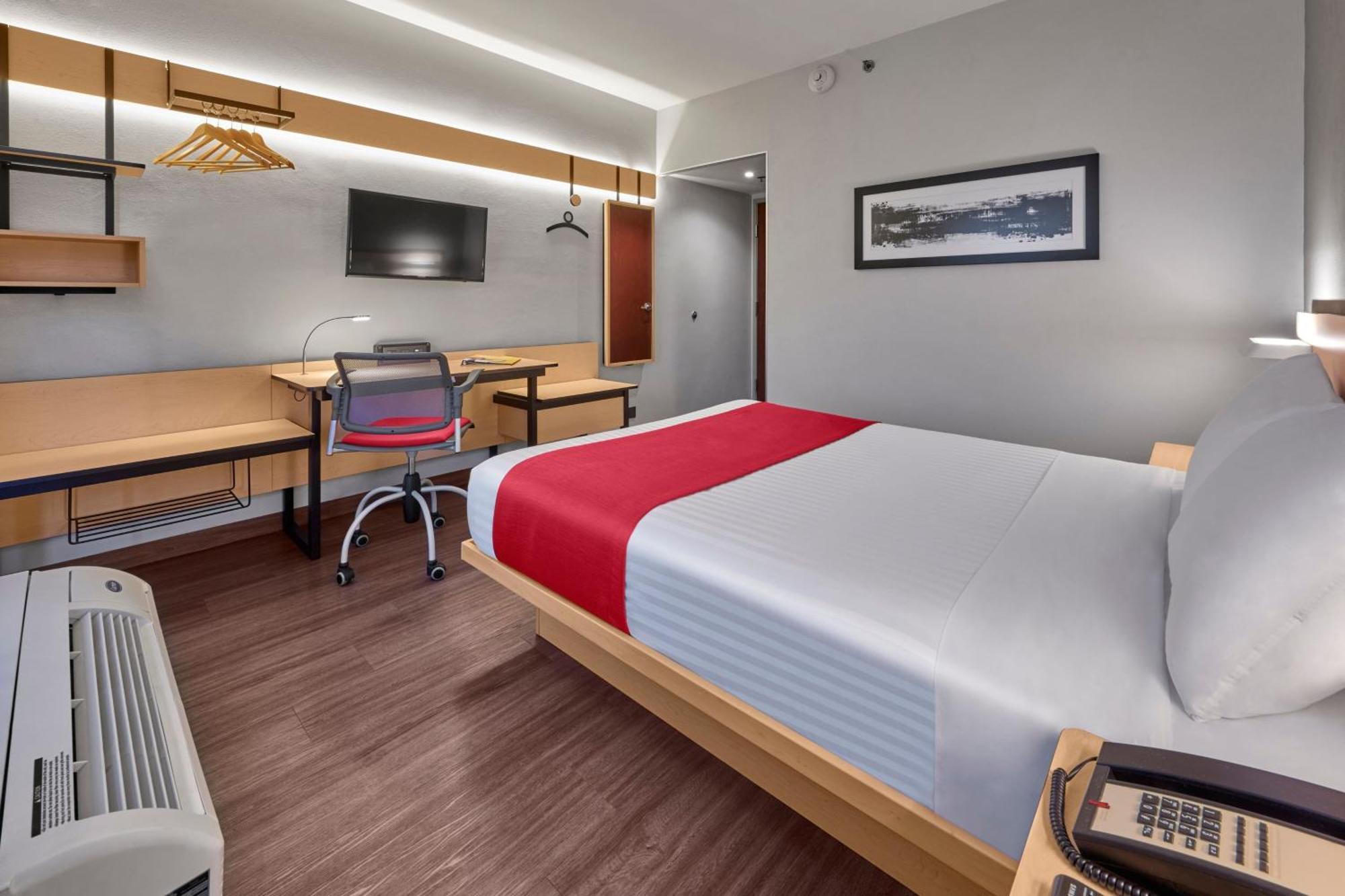 City Express By Marriott Chihuahua Extérieur photo